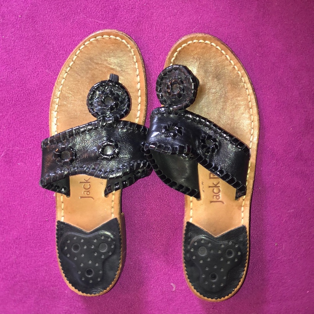 Jack Rogers Black Vintage Class Sandal in 6